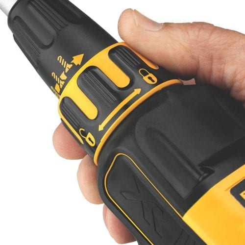 DEWALT DCF620D2 20V MAX* XR Li-Ion Brushless Drywall Screwgun Kit (2.0Ah)