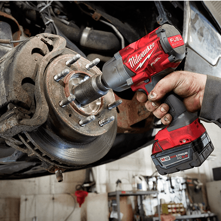 Milwaukee 2767-20 M18 Fuel High Torque 1/2-Inch Impact Wrench with Friction Ring