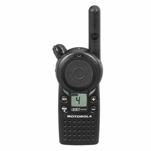 Motorola CLS1410 Two-Way UHF Radio
